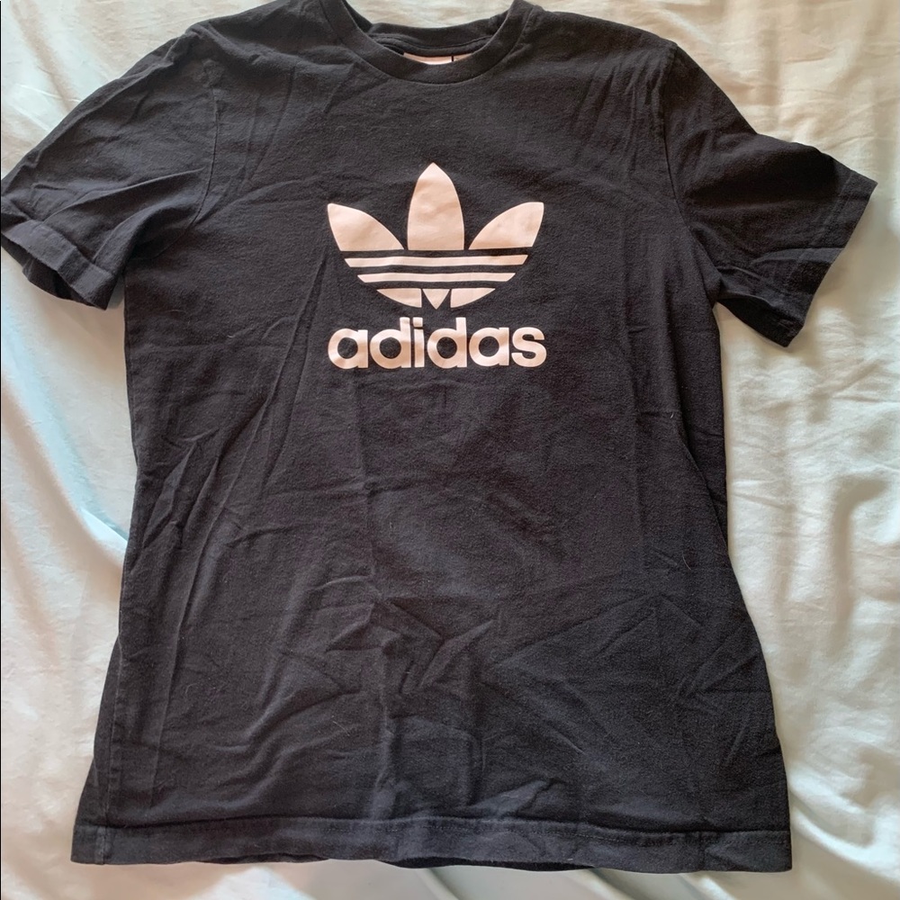 Short sleeve black shirt